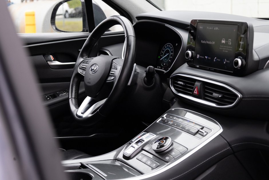 2022 Hyundai Santa Fe Plug-In Hybrid Luxury-23