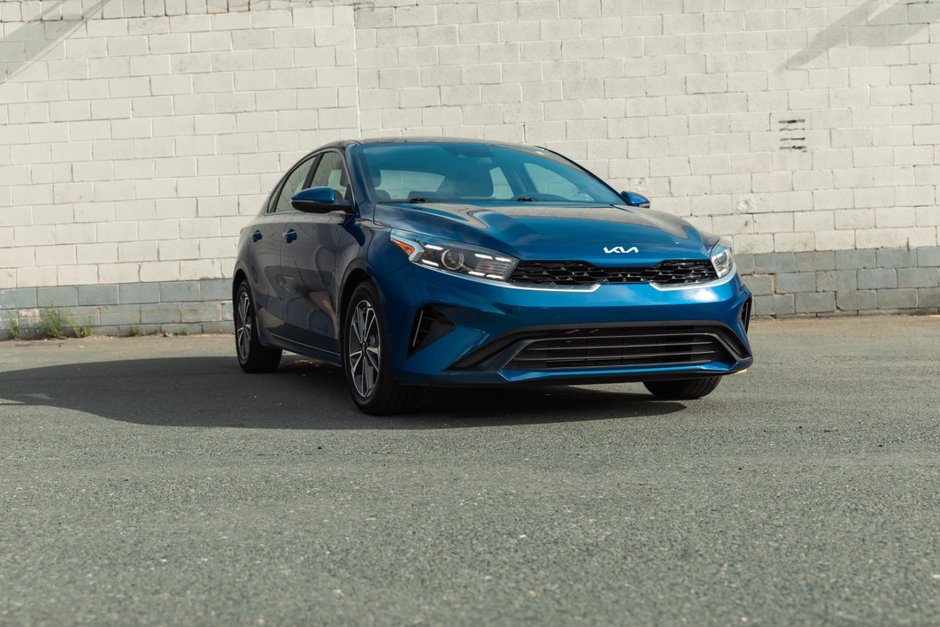 2022 Kia Forte (5) EX IVT-6