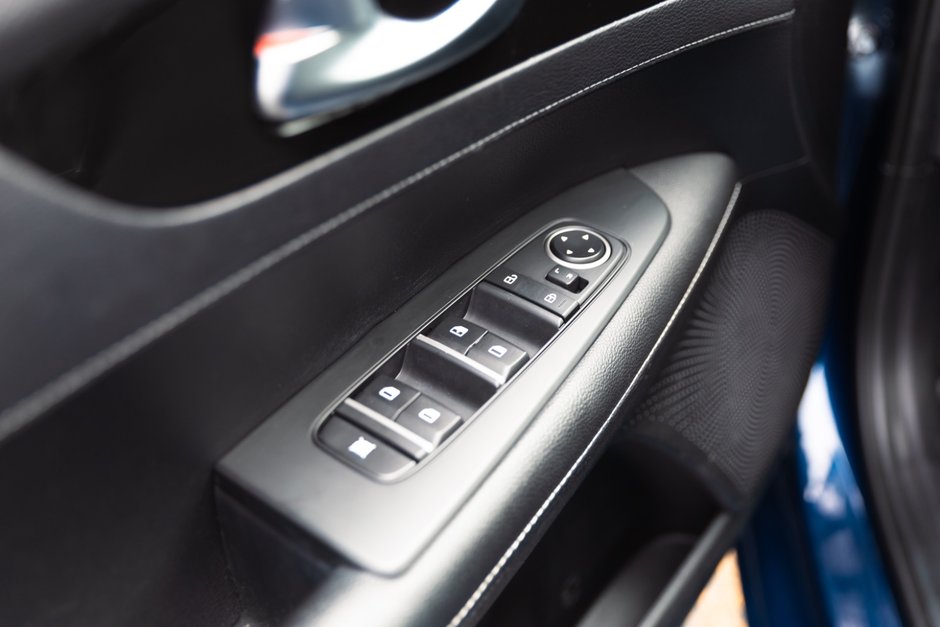 2022 Kia Forte (5) EX IVT-15