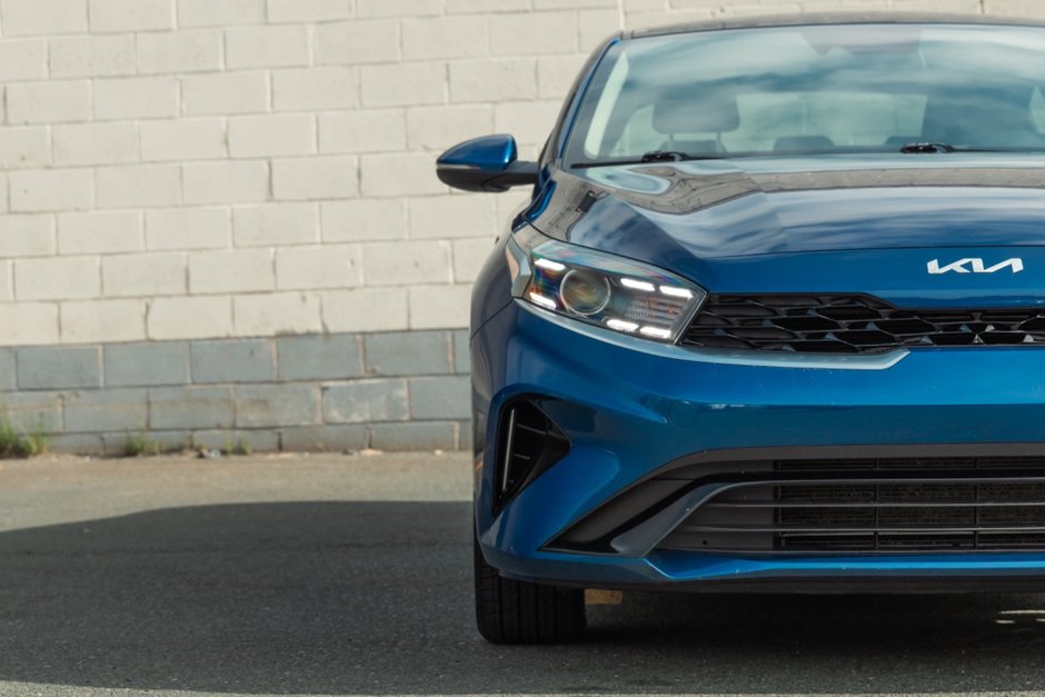 2022 Kia Forte (5) EX IVT-5