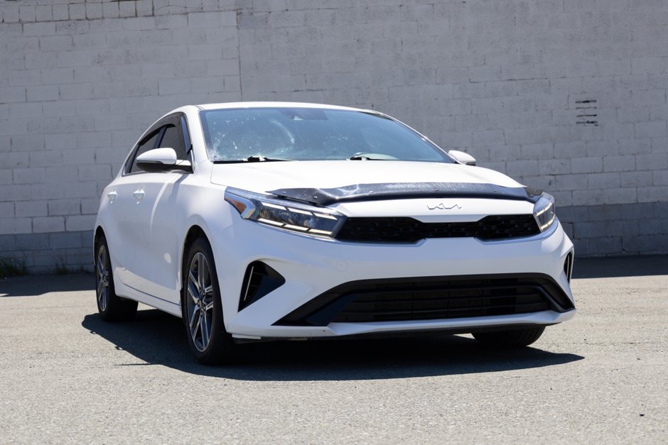 2022 Kia Forte (5) EX IVT-4