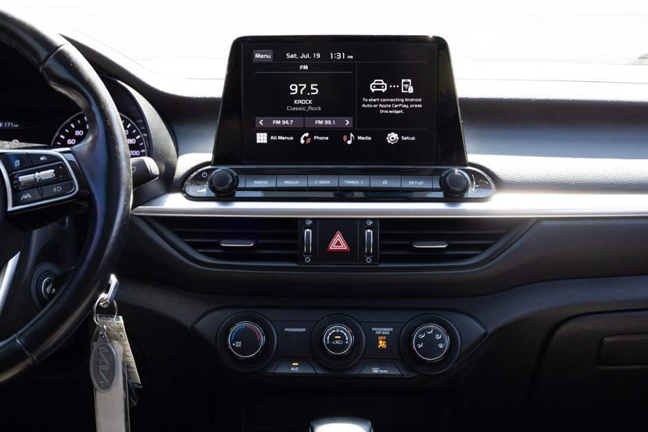 2022 Kia Forte (5) EX IVT-15