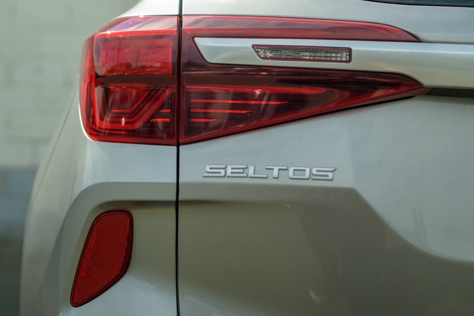 2022 Kia Seltos EX-13