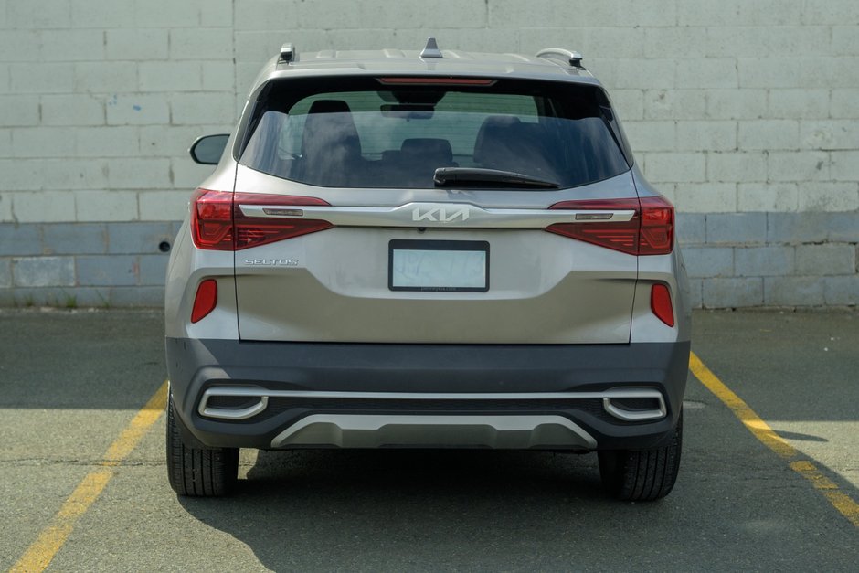 2022 Kia Seltos EX-12