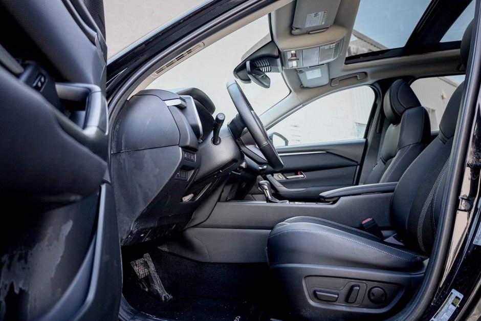 2025 Mazda CX-50 GS-L-8