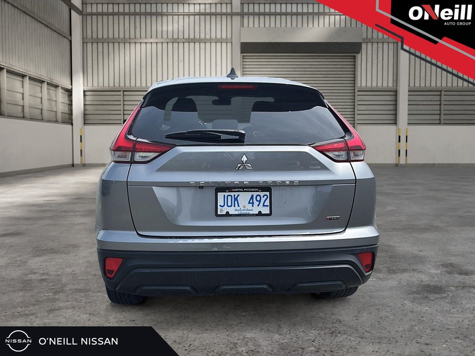 2022 Mitsubishi ECLIPSE CROSS ES S-AWC-4