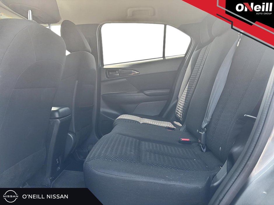 2022 Mitsubishi ECLIPSE CROSS ES S-AWC-9