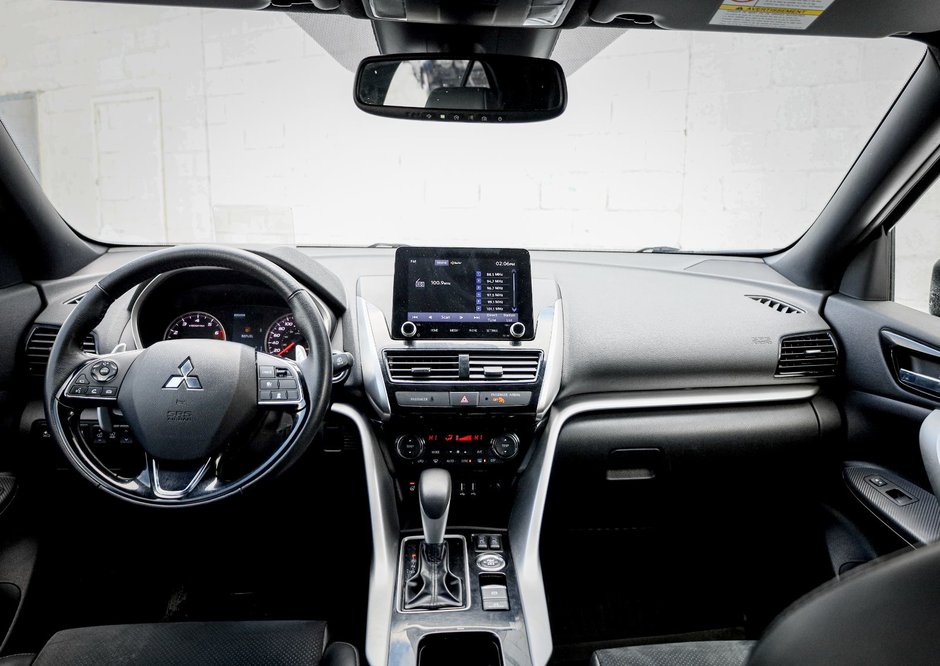 2022 Mitsubishi Eclipse Cross SE-14