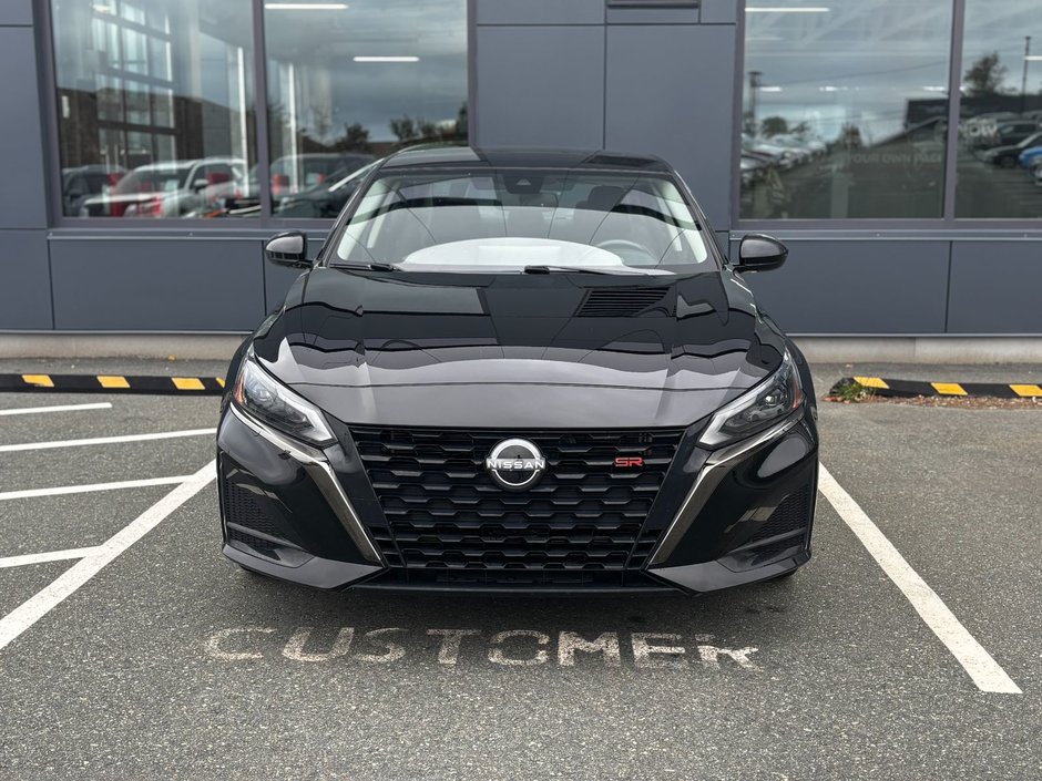 2023 Nissan Altima SR-1