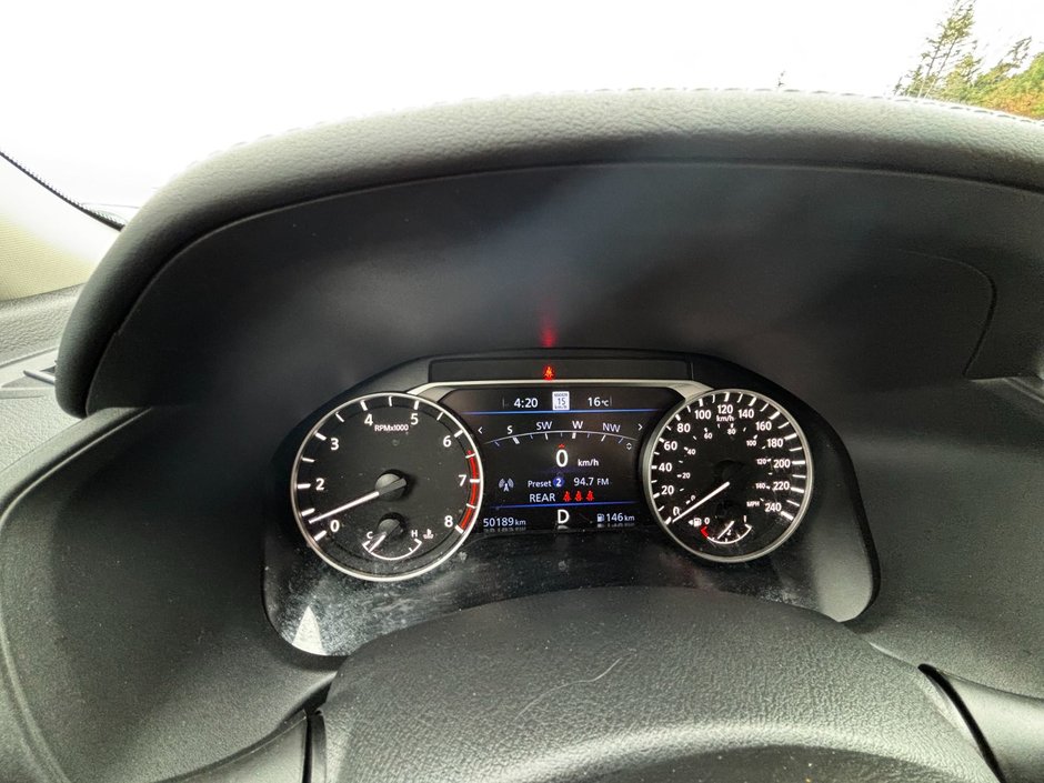 2023 Nissan Altima SR-10