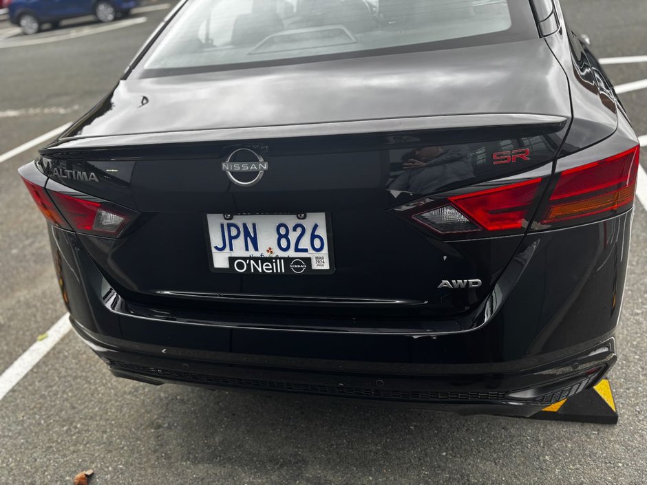 2023 Nissan Altima SR-5