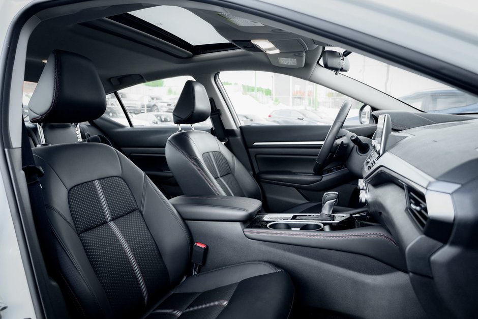 2024 Nissan Altima SR-16