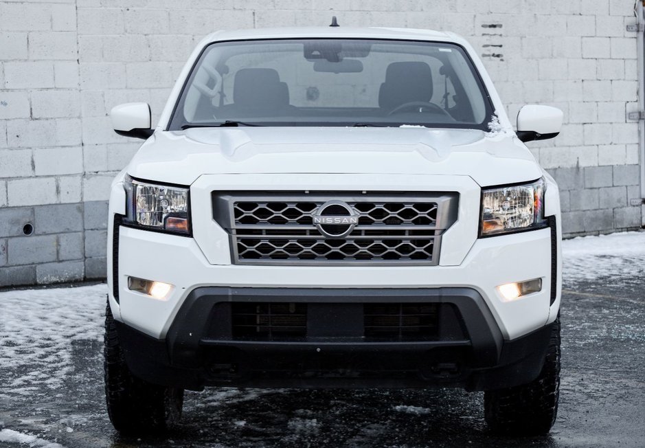 2023 Nissan Frontier SV-4