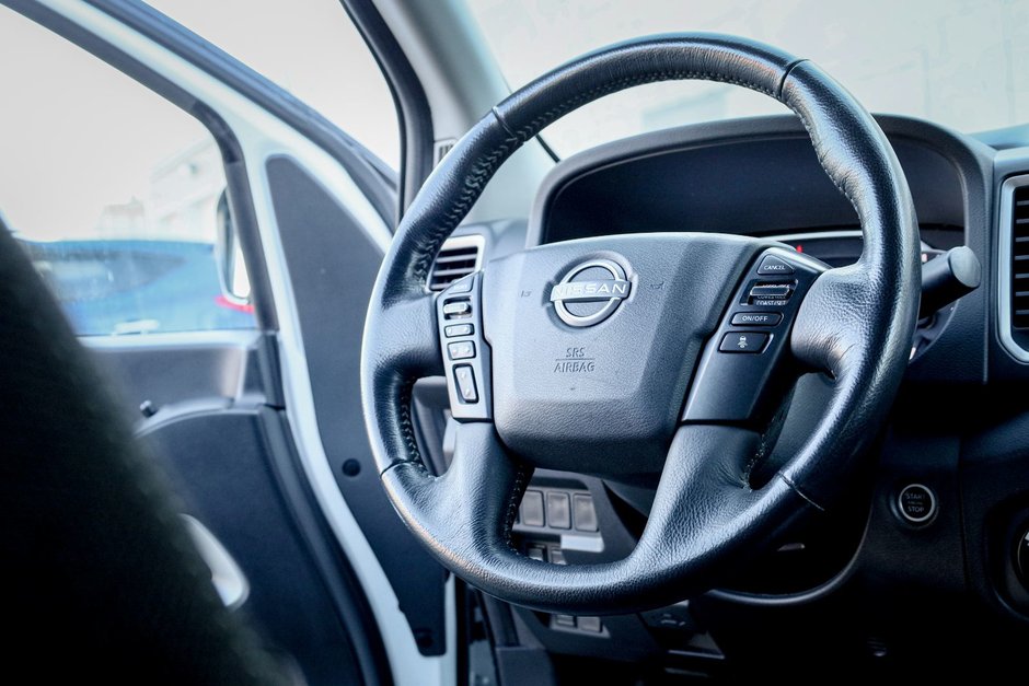 2023 Nissan Frontier SV-17