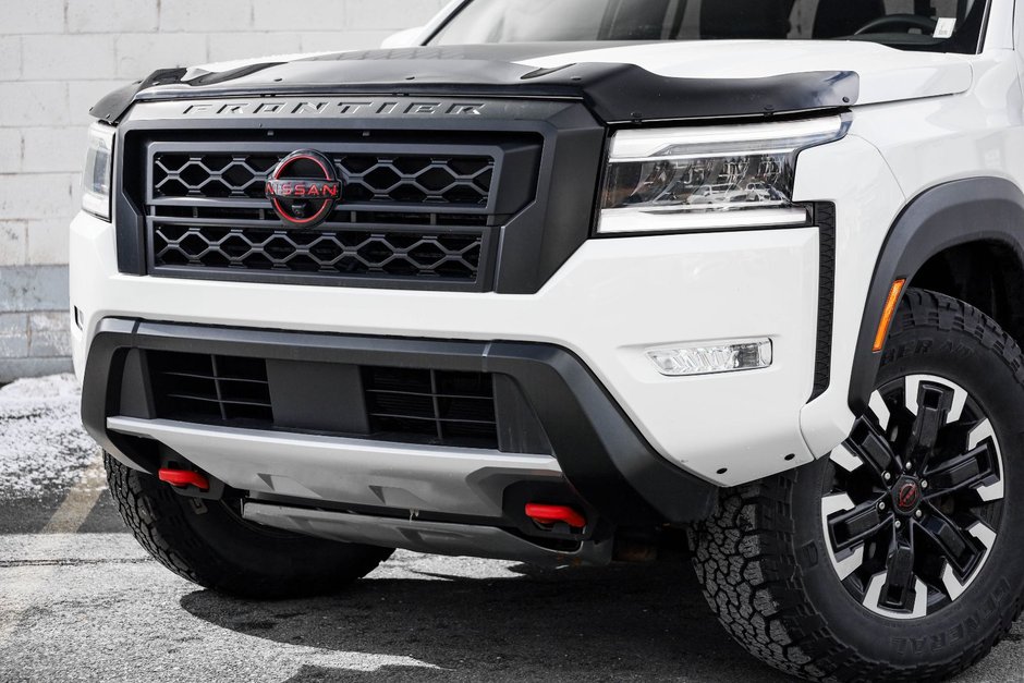 2023 Nissan Frontier PRO-4X-3