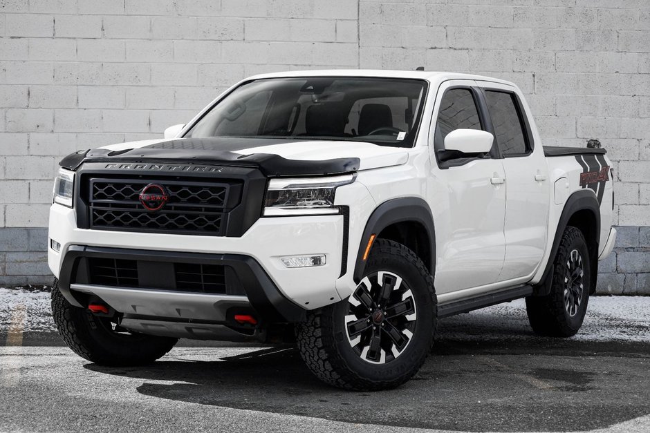 2023 Nissan Frontier PRO-4X-2