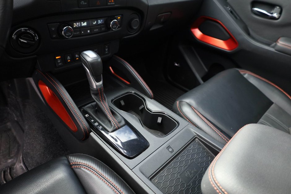 2023 Nissan Frontier PRO-4X-11