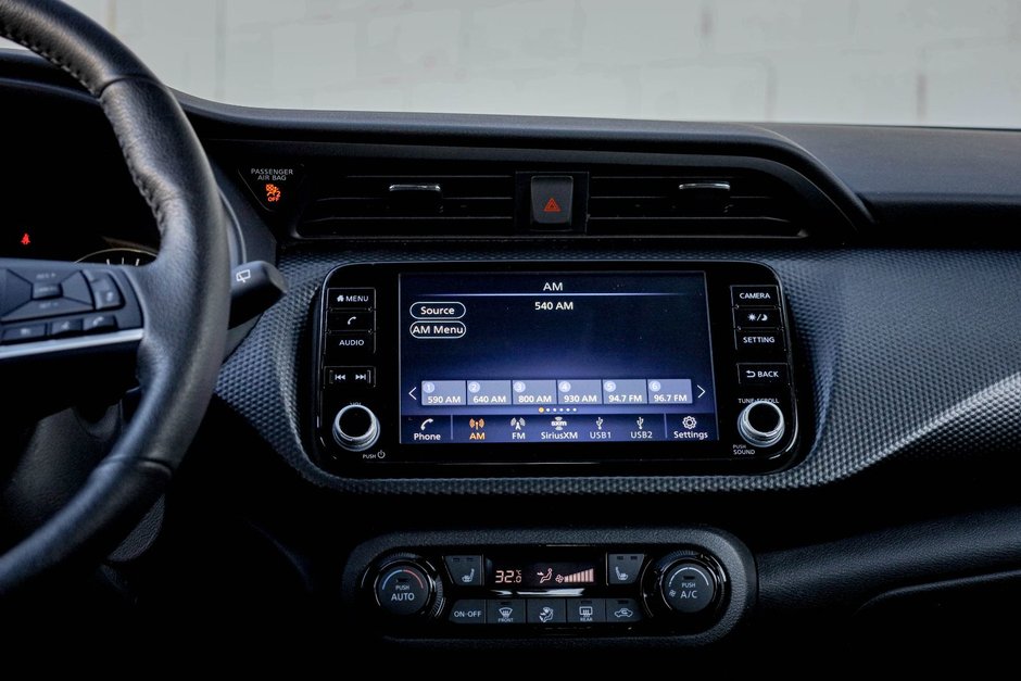 2025 Nissan Kicks Play SV-17