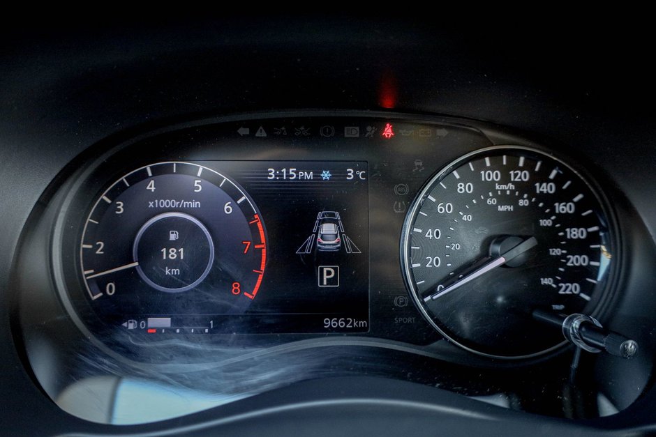 2025 Nissan Kicks Play SV-13