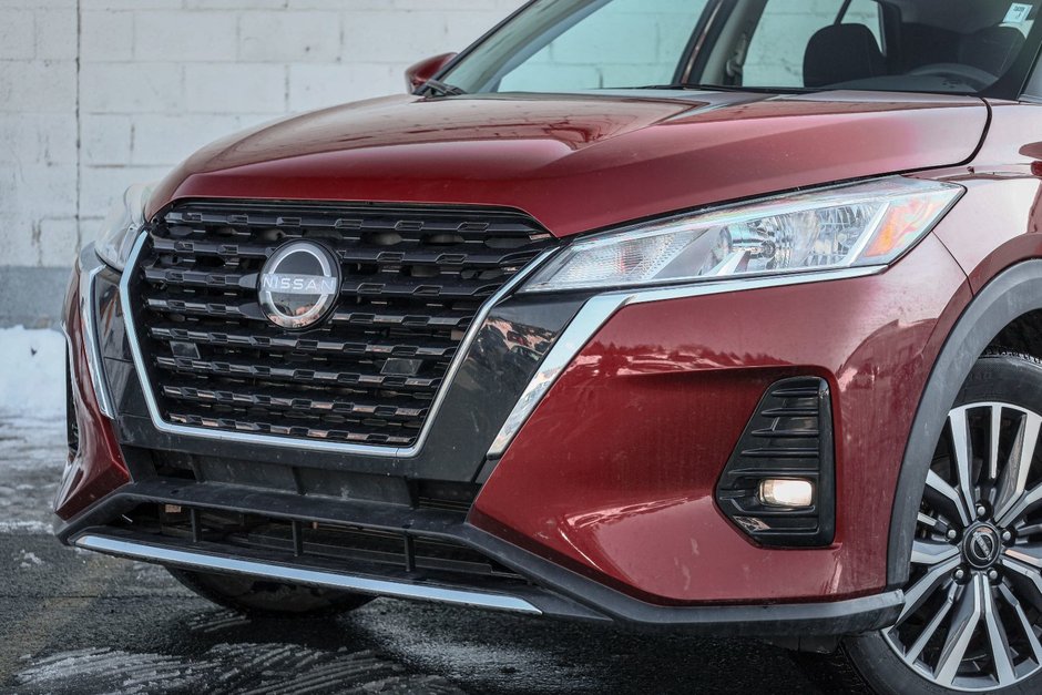 2025 Nissan Kicks Play SV-7