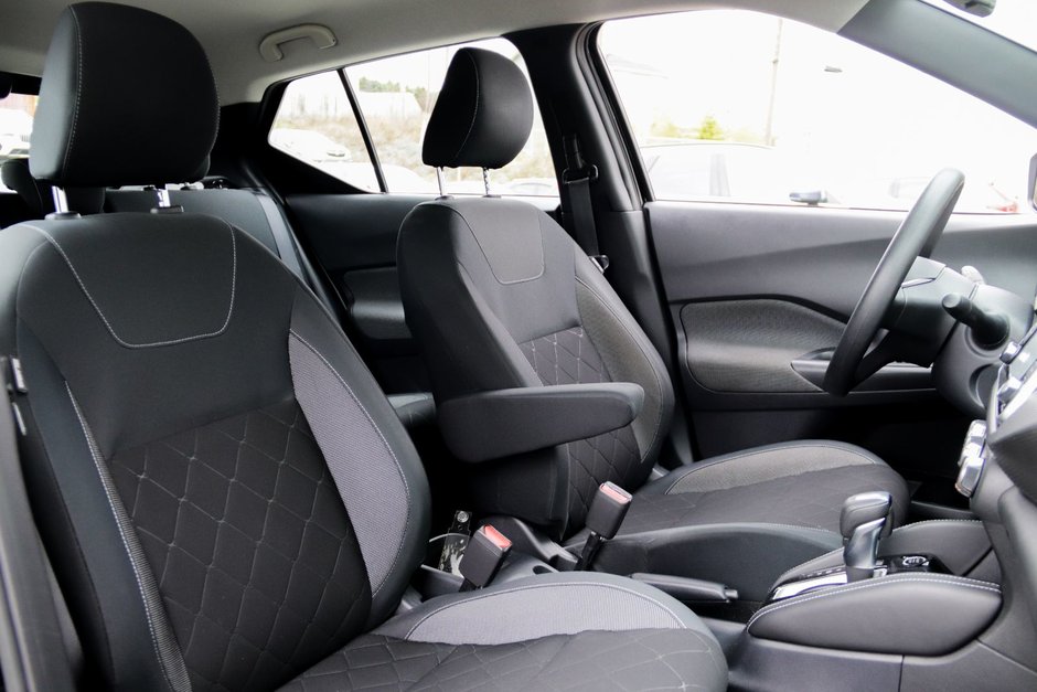 2019 Nissan Kicks S-18