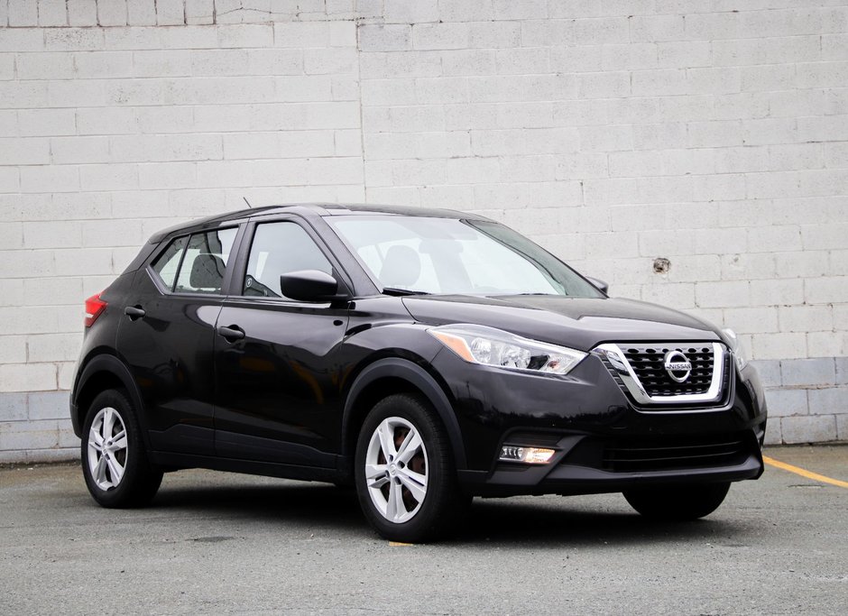 2019 Nissan Kicks S-6