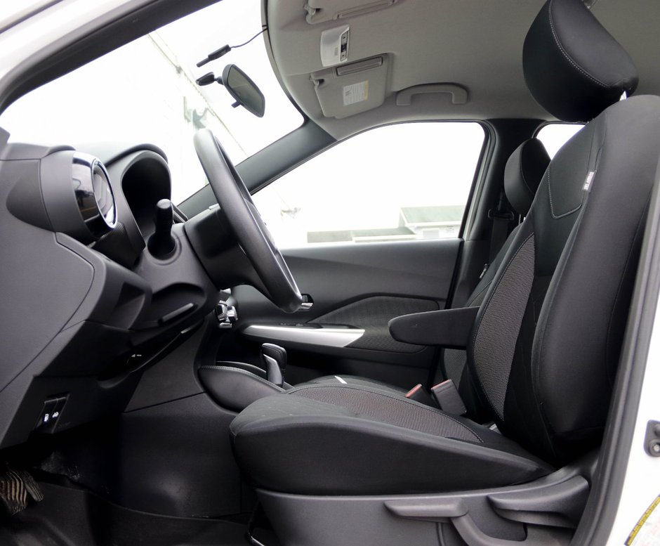 2019 Nissan Kicks S-12