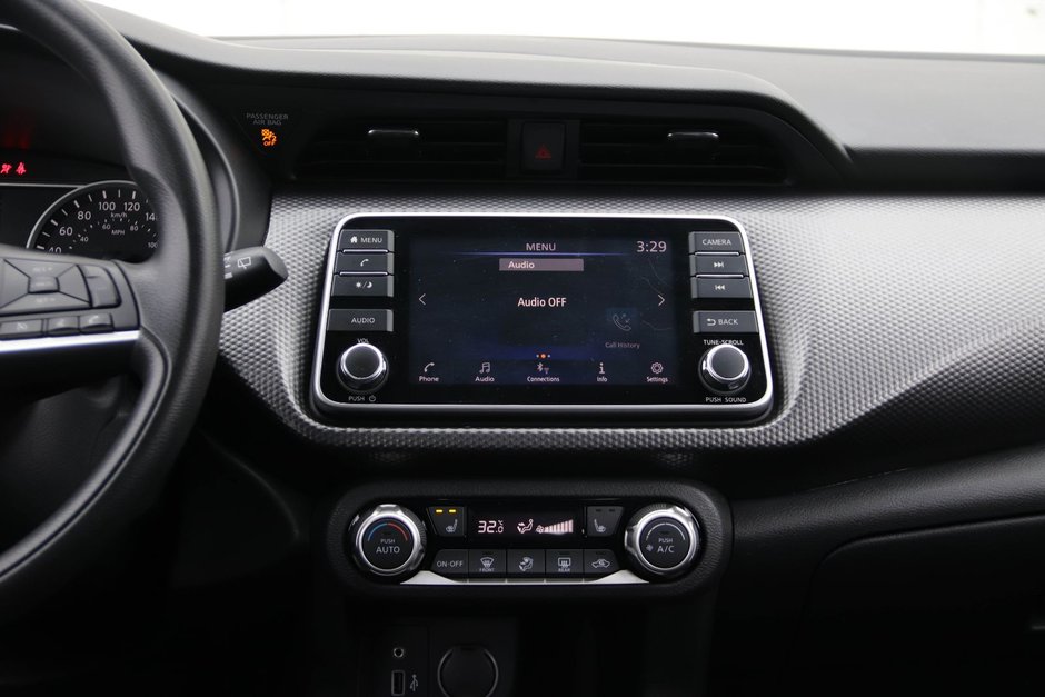 2019 Nissan Kicks S-18