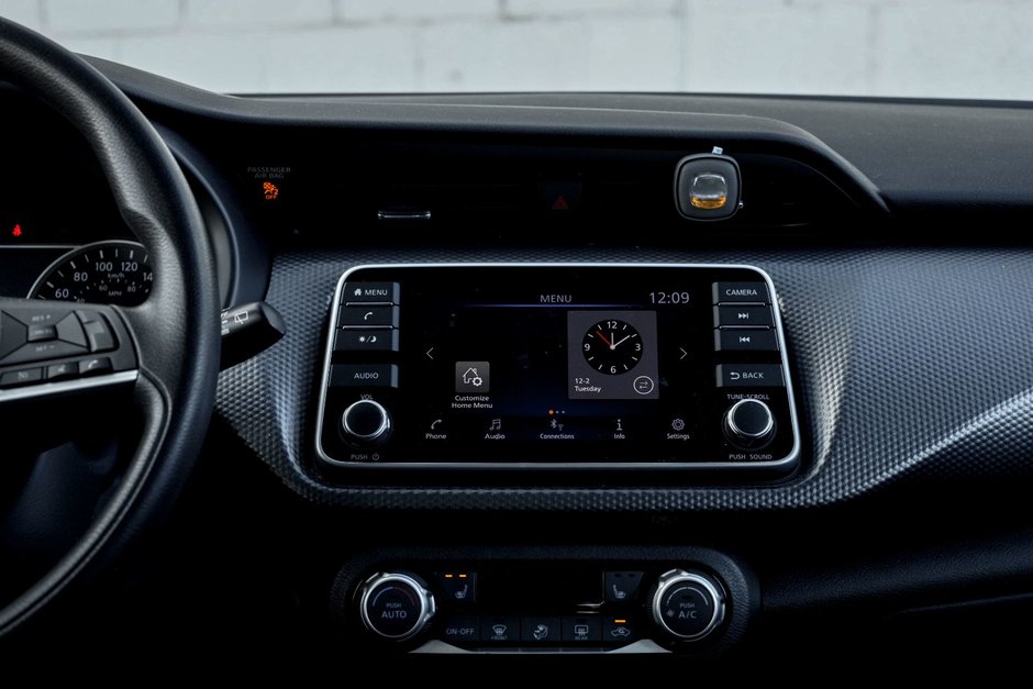 2019 Nissan Kicks-21