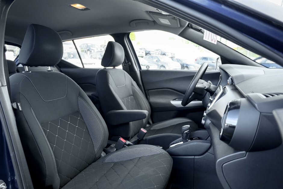 2019 Nissan Kicks-17