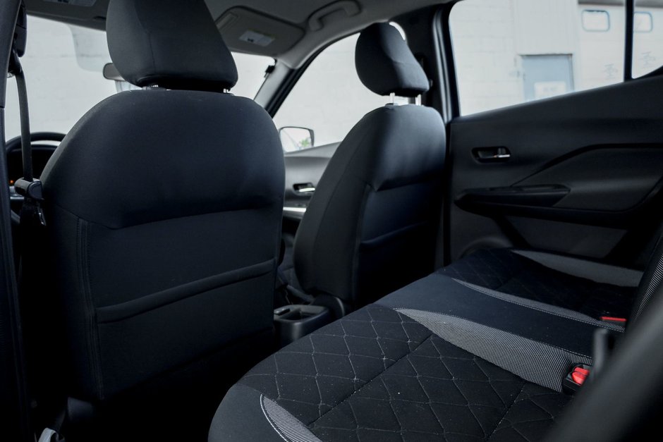 2019 Nissan Kicks-19