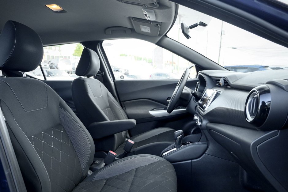 2019 Nissan Kicks-18