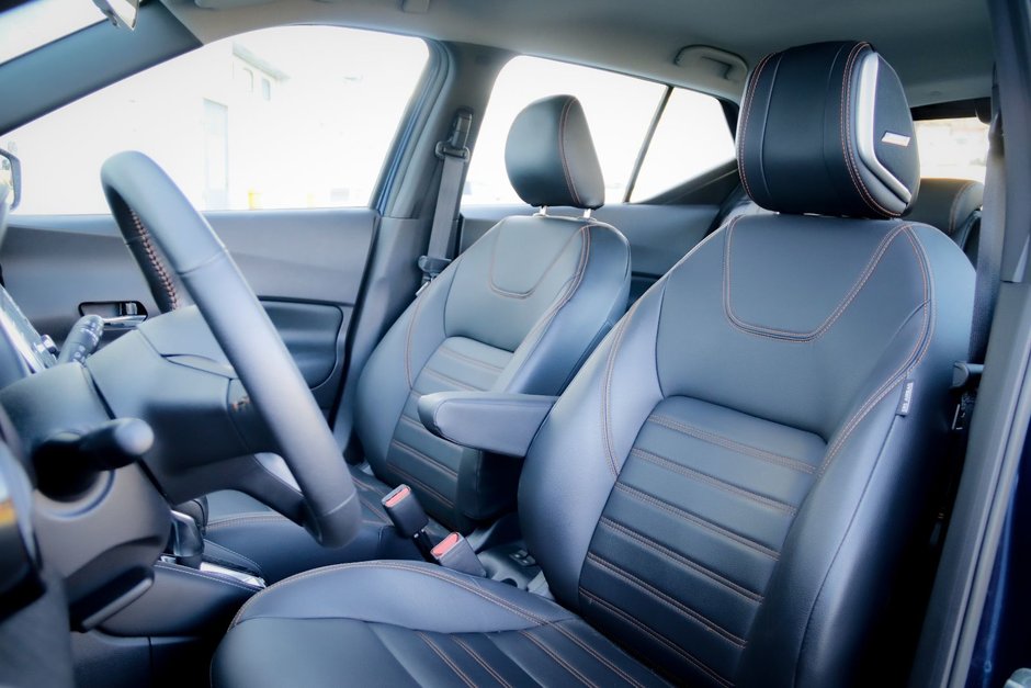 2020 Nissan Kicks SR-13