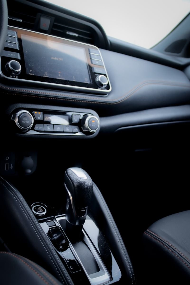 2020 Nissan Kicks SR-17