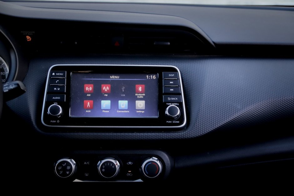 2021 Nissan Kicks S-20