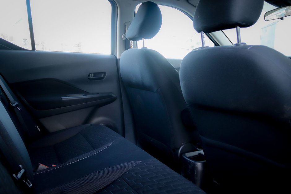 2021 Nissan Kicks S-24