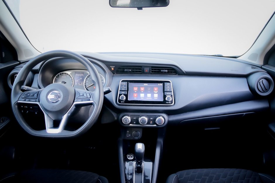 2021 Nissan Kicks S-18