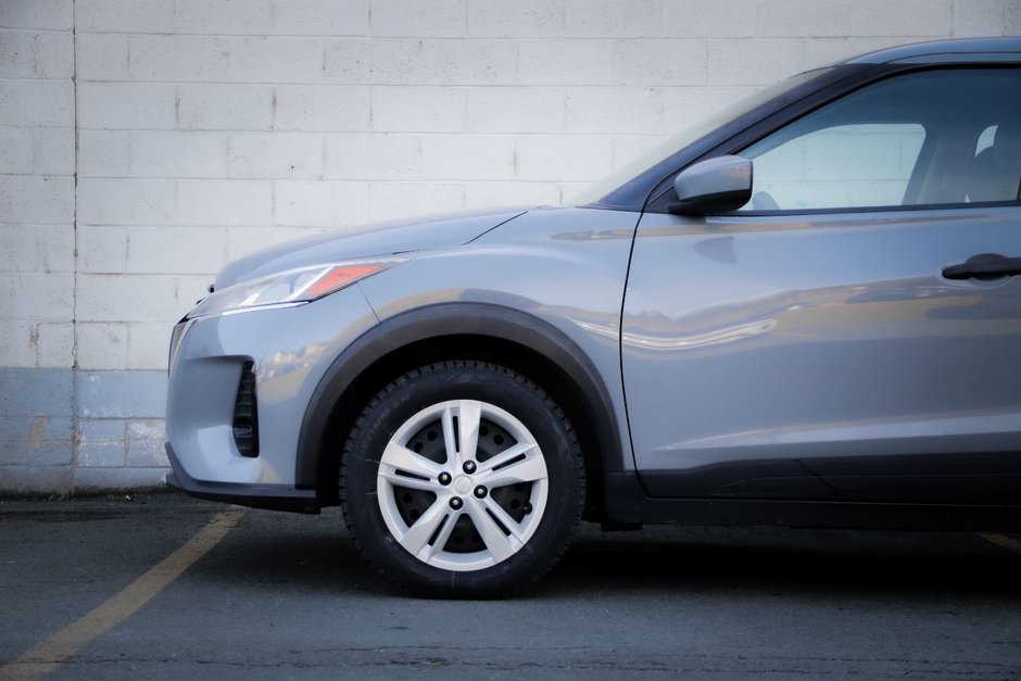 2021 Nissan Kicks S-1