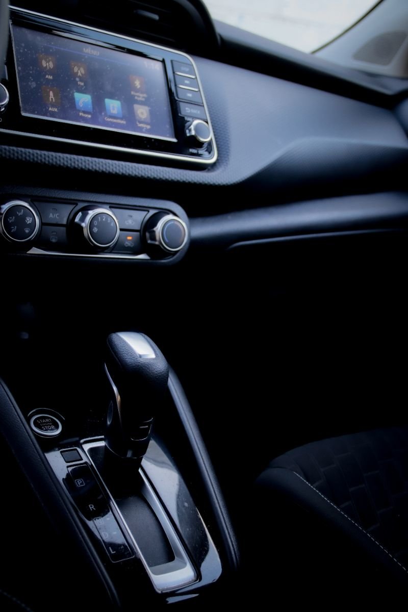 2021 Nissan Kicks S-17