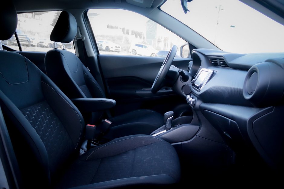 2021 Nissan Kicks S-21