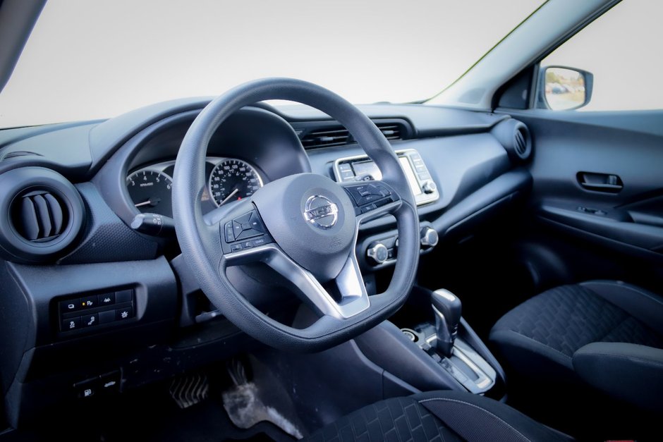 2021 Nissan Kicks S-16