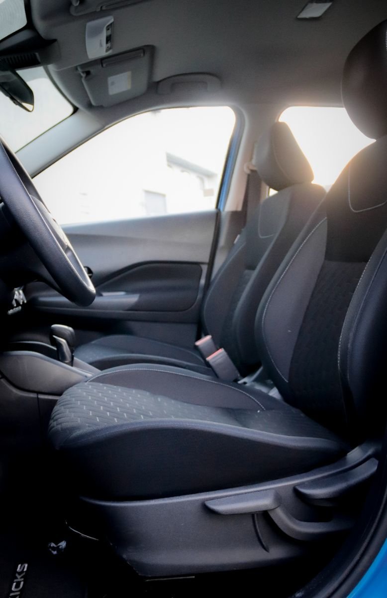 2022 Nissan Kicks S-13