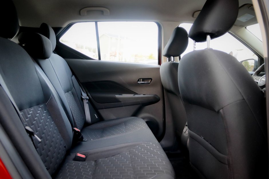 2022 Nissan Kicks SV-23