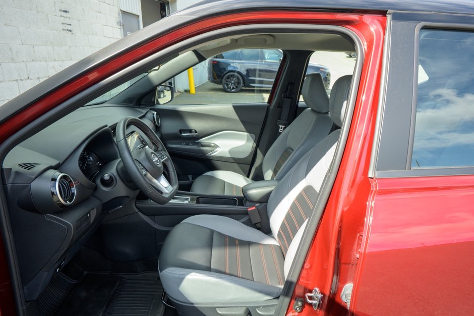 2022 Nissan Kicks SR-16