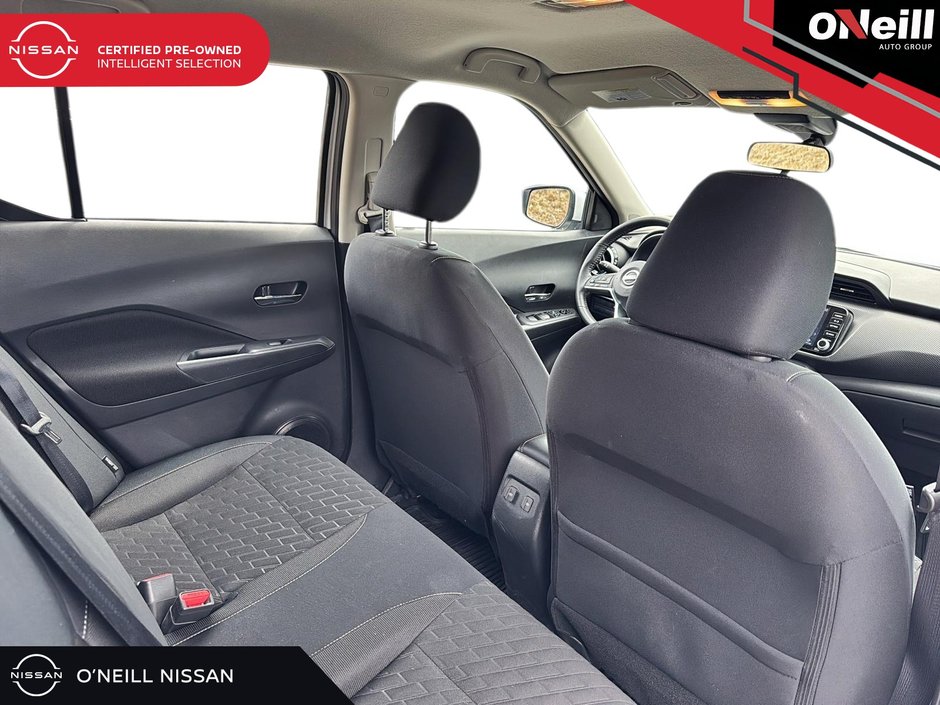 2023 Nissan Kicks SV CVT-9