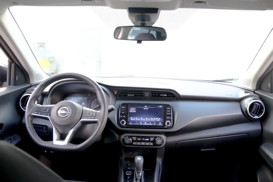 2023 Nissan Kicks SV-19