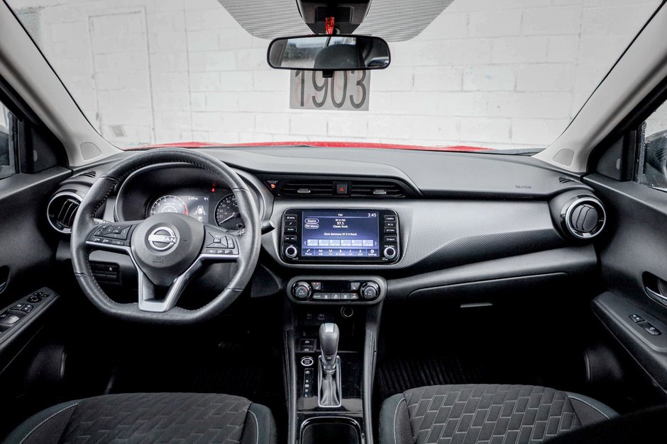 2023 Nissan Kicks SV-11