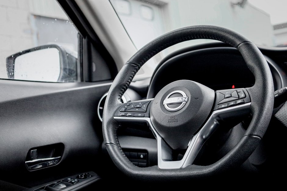 2023 Nissan Kicks SV-15