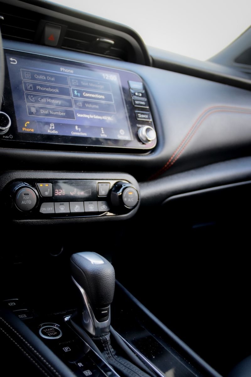 2023 Nissan Kicks SR-17