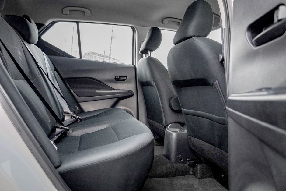 2023 Nissan Kicks S-15